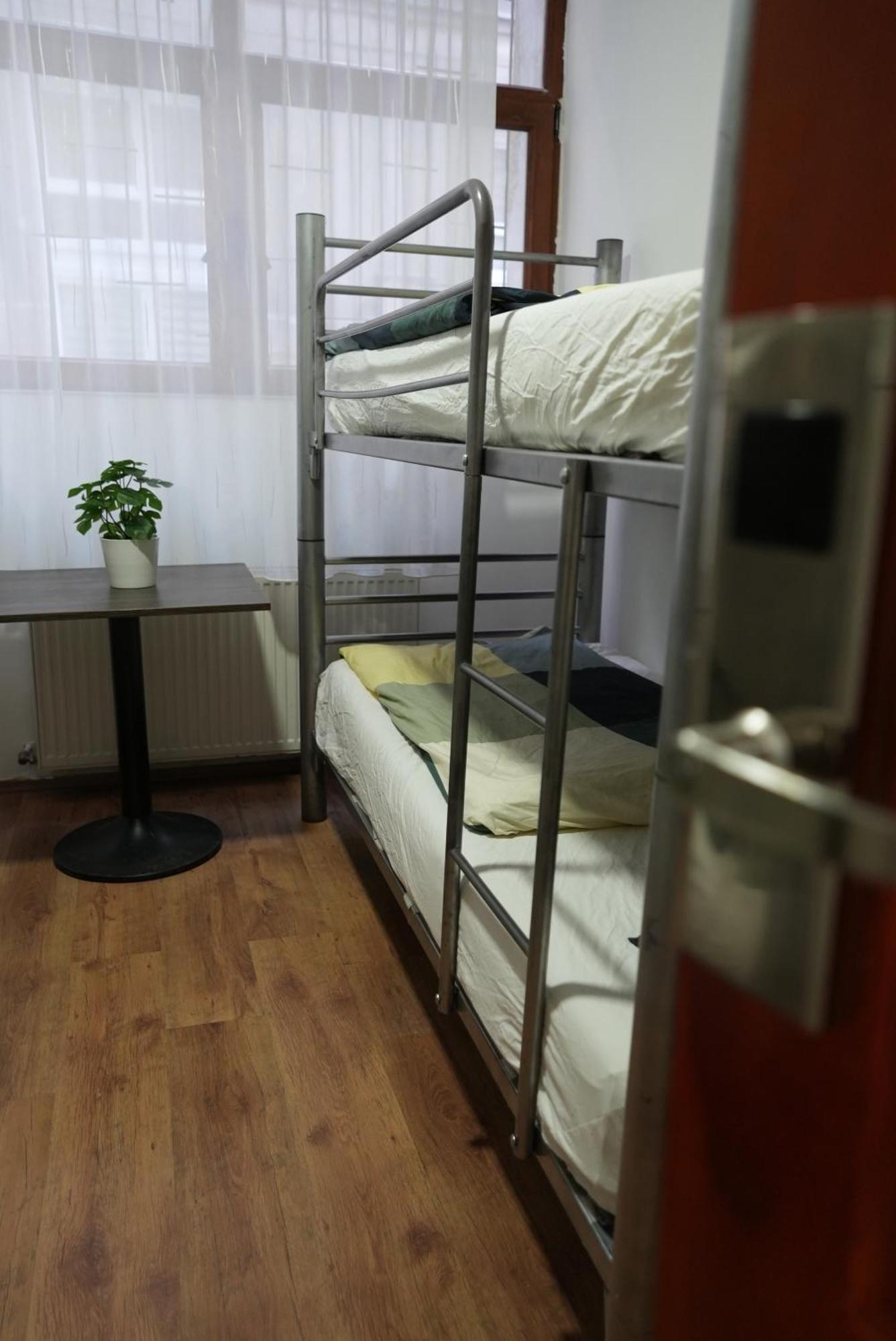 Center Hostel And Guest House Budapest Exterior photo